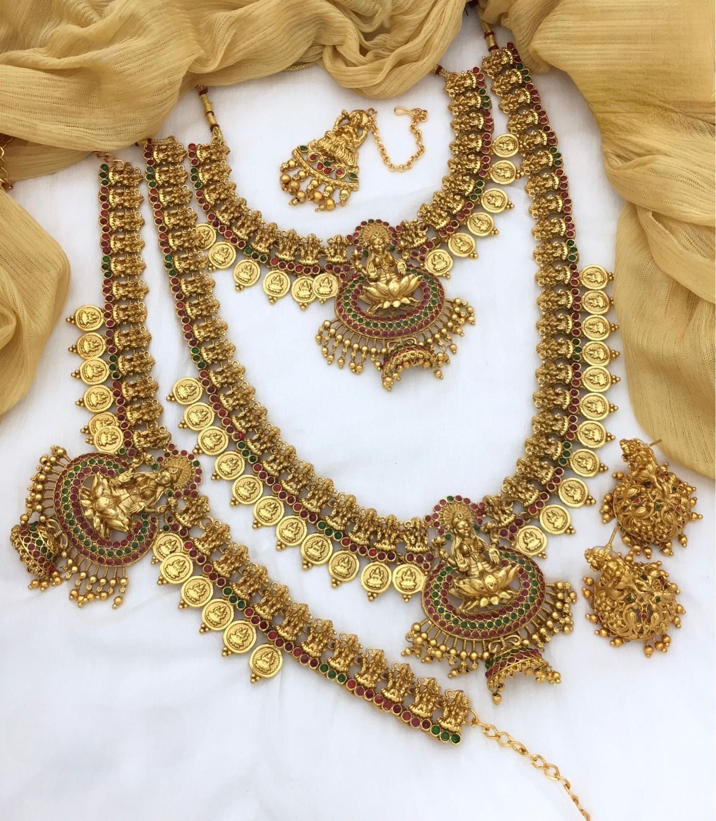 South indian jewellery on sale set for wedding