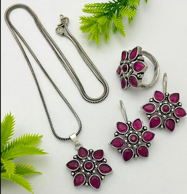 Exclusive Red Flower Pendent Set - Kanyaa