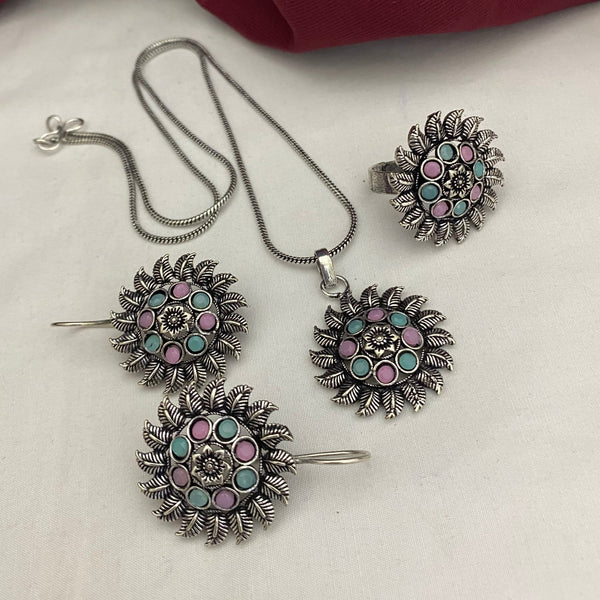 Oxidised Pendent set-31 - Kanyaa