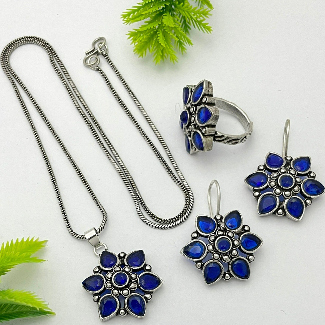 Exclusive Blue Flower Pendent Set - Kanyaa