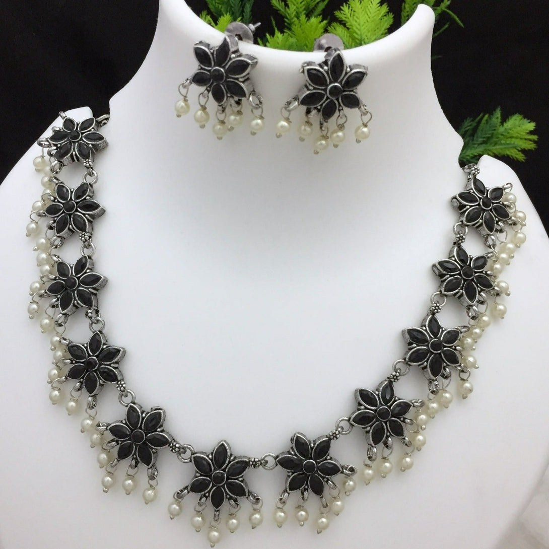 Classic Black Stones Studded Oxidised Necklace Set - Kanyaa