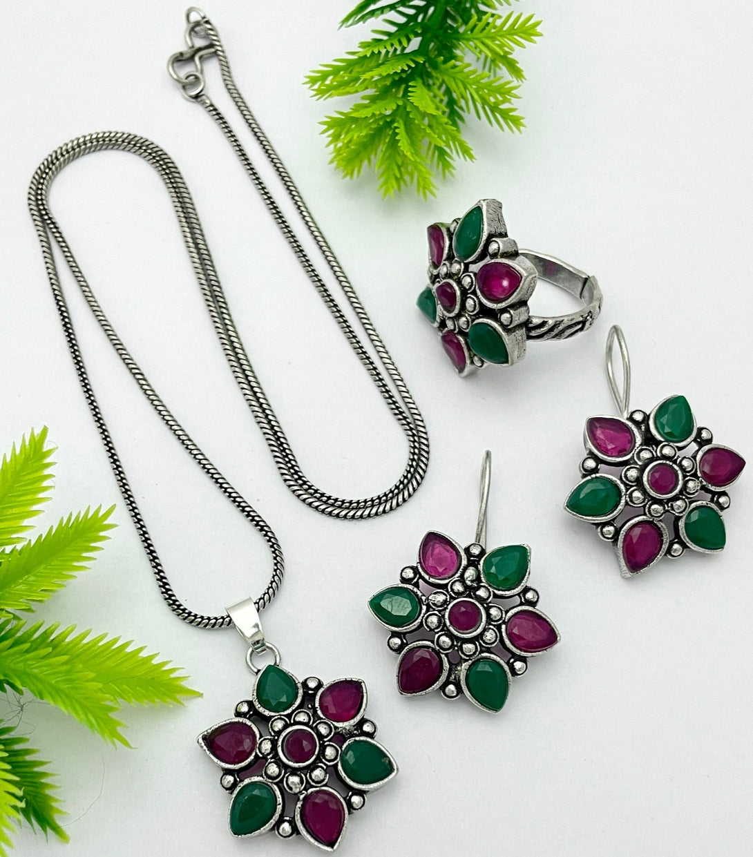 Exclusive Multi Color Flower Pendent Set - Kanyaa