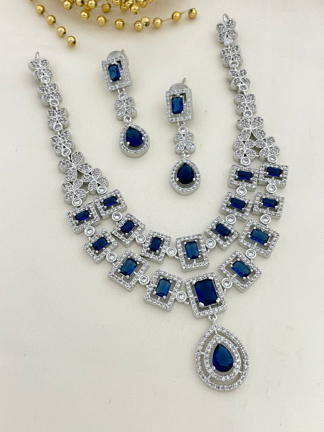 Classic AD Stone Short Necklace Set - Kanyaa