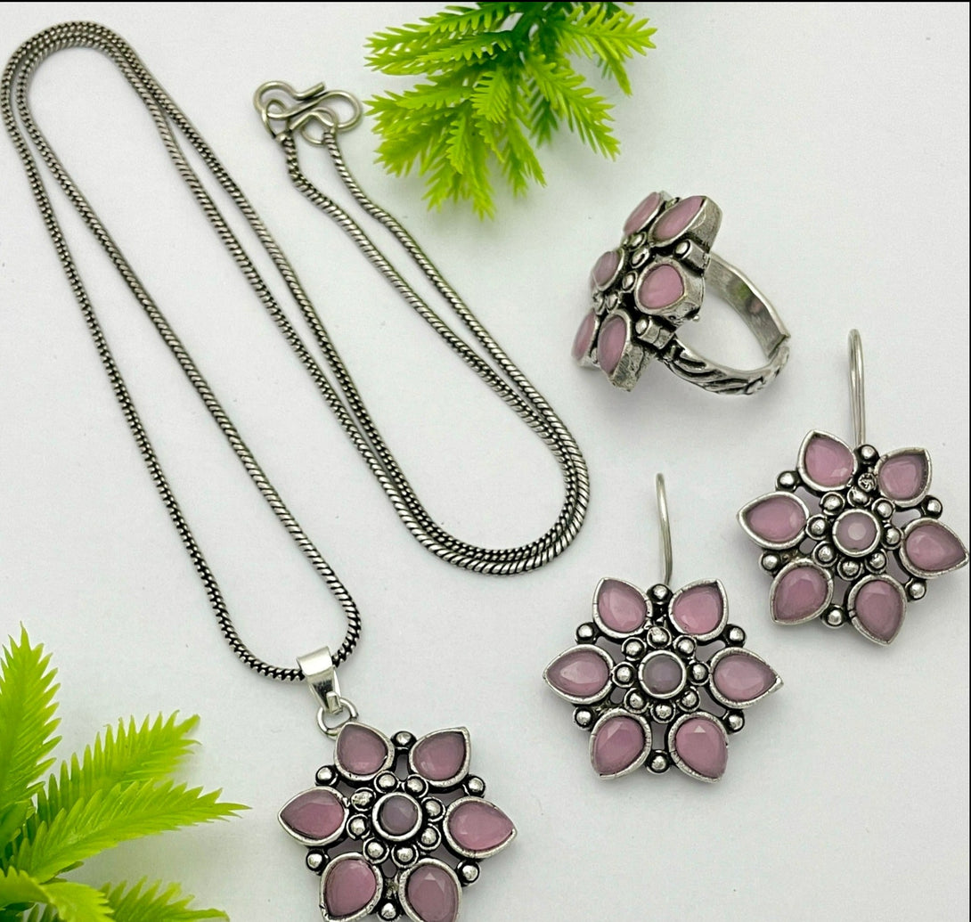 Exclusive Pearl Pink Flower Pendent Set - Kanyaa